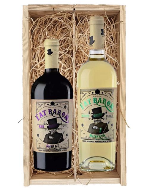 1 fles Fat Baron Shiraz & 1 fles Fat Baron White Reserva in houten kist